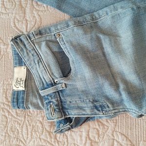 Cosmic blue love light jeans slightly distressed
